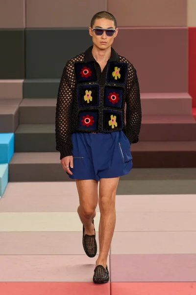 Look 67